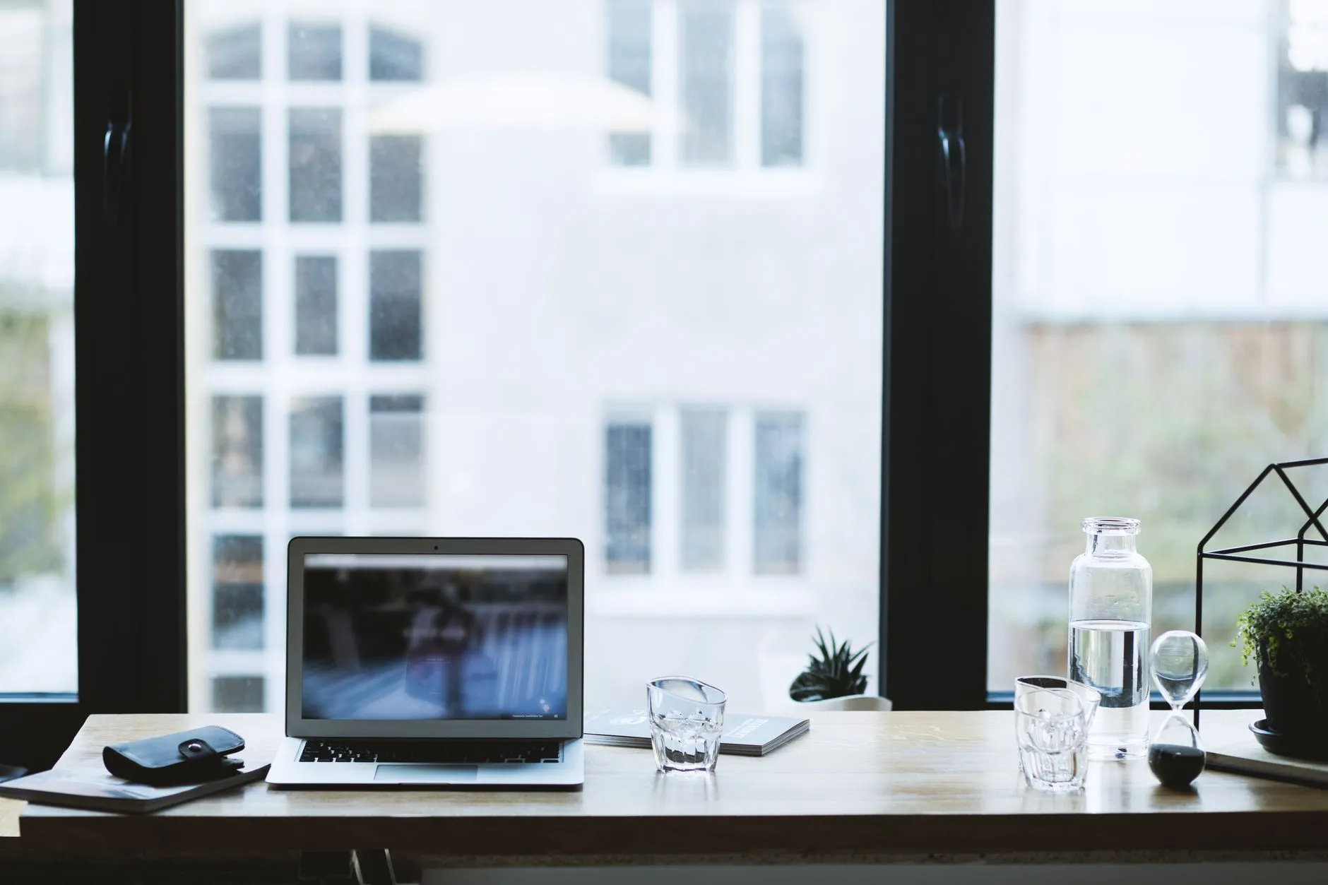 网络存储设备选型指南:对象存储与备份存储设备的技术对比与场景分析