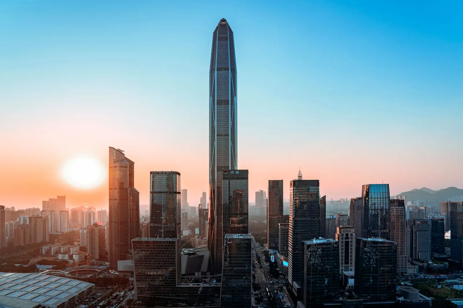 海南政企数据存储升级方案:网络存储设备与云存储网关选型要点